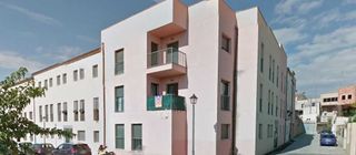 Piso en C/ escoles. Piso con 3 habitaciones Piso en C/ escoles. Piso con 3 habitaciones