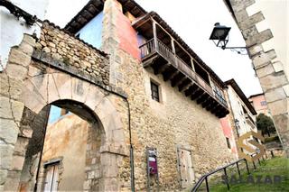 Casa adossada Calle laín calvo. Se vende la casa de la judería en el casco antiguo de medina de Casa adossada Calle laín calvo. Se vende la casa de la judería en el casco antiguo de medina de