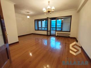 Location Appartement à Basurtu. Salazar alquila piso en termibus Location Appartement à Basurtu. Salazar alquila piso en termibus