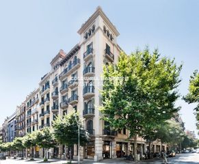 Piso en Carrer paris, 210. Obra nueva Piso en Carrer paris, 210. Obra nueva