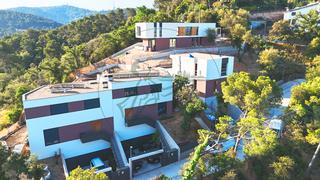 Promoción de viviendas unifamiliares eco-eficientes. Promoción de viviendas unifamiliares eco-eficientes.