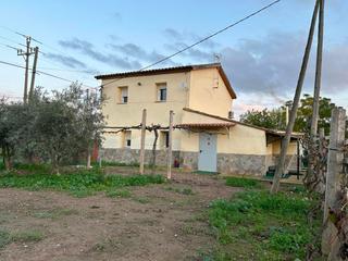 Xalet a Rufea 34. Entre campo y ciudad casa con encanto rural e interior cosmopoli Xalet a Rufea 34. Entre campo y ciudad casa con encanto rural e interior cosmopoli
