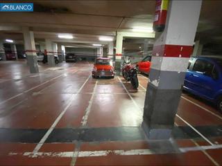 Aparcament cotxe a Collblanc. Excelente plaza de parking Aparcament cotxe a Collblanc. Excelente plaza de parking
