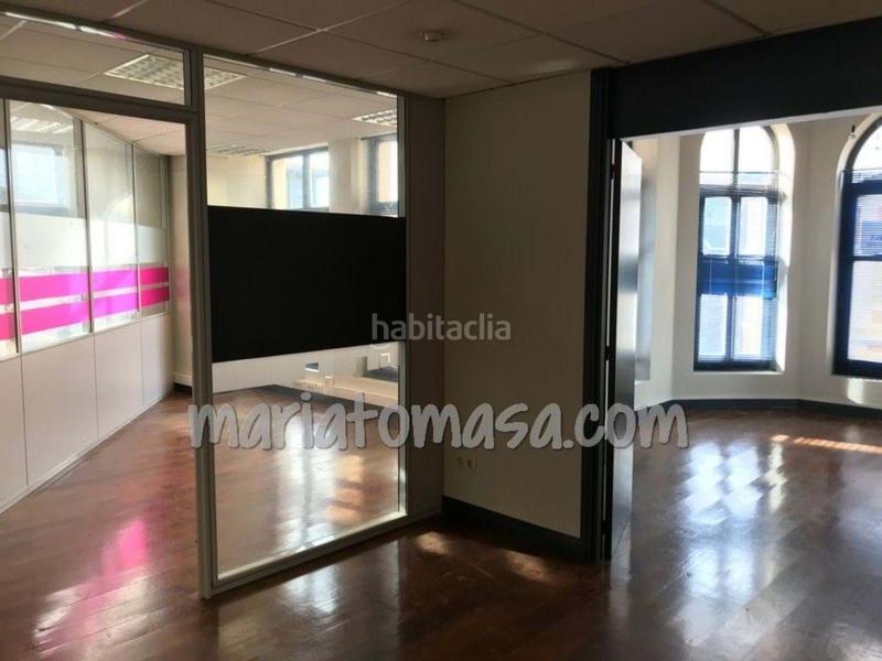 Foto c28dfe04-5af0-4df6-b1e0-d6bbffb3f635. Büro in Las Arenas Getxo Foto c28dfe04-5af0-4df6-b1e0-d6bbffb3f635. Büro in Las Arenas Getxo