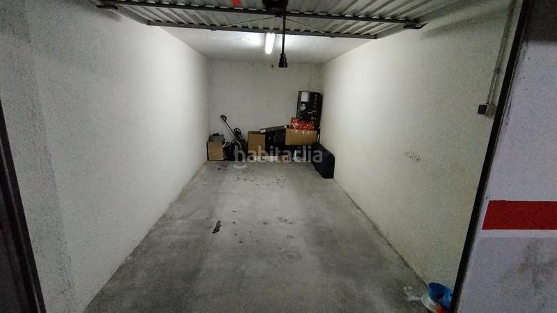 Foto 39ae8354-2ee3-4d28-8974-a7500098a46b. Parking voiture dans los templarios 1 dans Playa Ostende Castro - Urdiales Foto 39ae8354-2ee3-4d28-8974-a7500098a46b. Parking voiture dans los templarios 1 dans Playa Ostende Castro - Urdiales