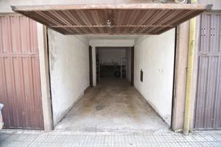 Parking voiture Zeleta etxetaldea. Garaje cerrado en soraluze Parking voiture Zeleta etxetaldea. Garaje cerrado en soraluze
