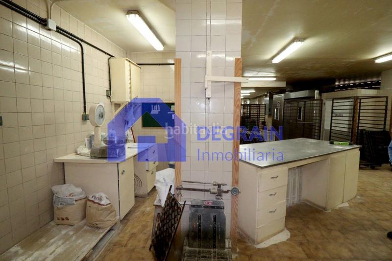 Foto 0bf39396-2a52-4f81-89bd-c412b21cd170. Locale commerciale in Teatinos - Los Prados Oviedo Foto 0bf39396-2a52-4f81-89bd-c412b21cd170. Locale commerciale in Teatinos - Los Prados Oviedo