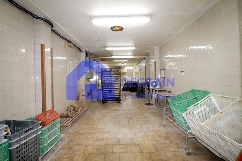 Foto ab2d393b-158b-4ac7-b680-ab8bd62a3f02. Locale commerciale in Teatinos - Los Prados Oviedo Foto ab2d393b-158b-4ac7-b680-ab8bd62a3f02. Locale commerciale in Teatinos - Los Prados Oviedo