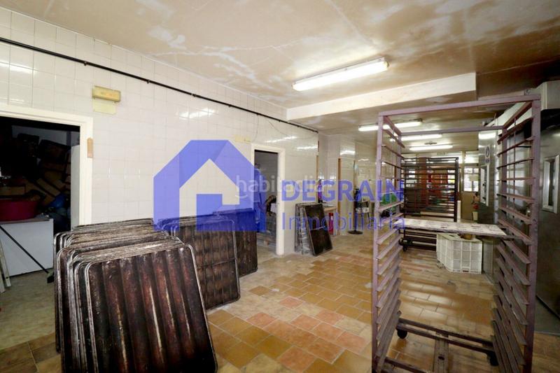 Foto c2d6dadf-9bfb-46c3-95bd-ef1d7be5adba. Locale commerciale in Teatinos - Los Prados Oviedo Foto c2d6dadf-9bfb-46c3-95bd-ef1d7be5adba. Locale commerciale in Teatinos - Los Prados Oviedo