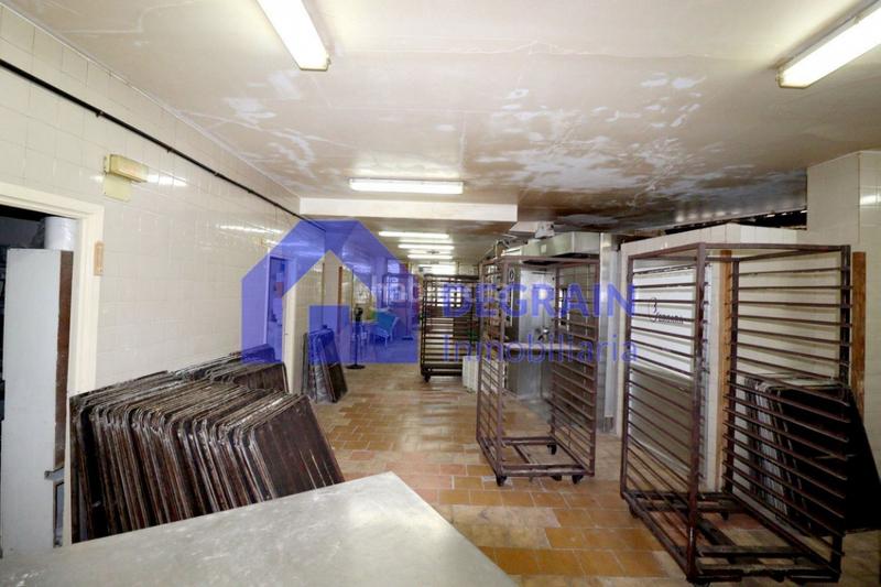 Foto cad900f0-09e3-4724-b9d5-d1d3cbf25b0f. Locale commerciale in Teatinos - Los Prados Oviedo Foto cad900f0-09e3-4724-b9d5-d1d3cbf25b0f. Locale commerciale in Teatinos - Los Prados Oviedo