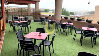 Traspàs Local Comercial a Aeropuerto. Refun4355 alquiler y traspaso de bar restaurante con terraza en Traspàs Local Comercial a Aeropuerto. Refun4355 alquiler y traspaso de bar restaurante con terraza en