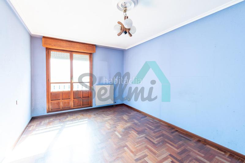 Foto a8f4498d-706d-4696-a85b-30095b4d7d74. Piso en Sama Langreo Foto a8f4498d-706d-4696-a85b-30095b4d7d74. Piso en Sama Langreo