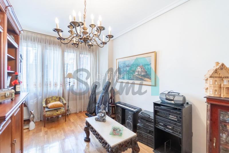 Foto e9bd09a2-f58a-4d47-8665-345225808c75. Appartamento con riscaldamento parcheggio in La Felguera Langreo Foto e9bd09a2-f58a-4d47-8665-345225808c75. Appartamento con riscaldamento parcheggio in La Felguera Langreo