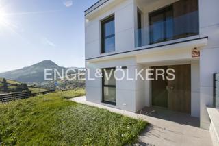 Haus  Urbanización moreo. Adosado en esquina en la playa de la arena con jardín y vistas a Haus  Urbanización moreo. Adosado en esquina en la playa de la arena con jardín y vistas a