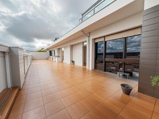 Àtic Telletxe kalea. Gran piso en el centro de algorta con 4 habitaciones 3 baños y t Àtic Telletxe kalea. Gran piso en el centro de algorta con 4 habitaciones 3 baños y t