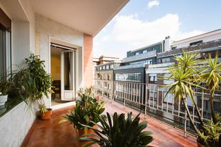 Pis a Gregorio de la revilla zumarkalea 26. Espectacular piso en el centro de bilbao junto a todos los servi Pis a Gregorio de la revilla zumarkalea 26. Espectacular piso en el centro de bilbao junto a todos los servi