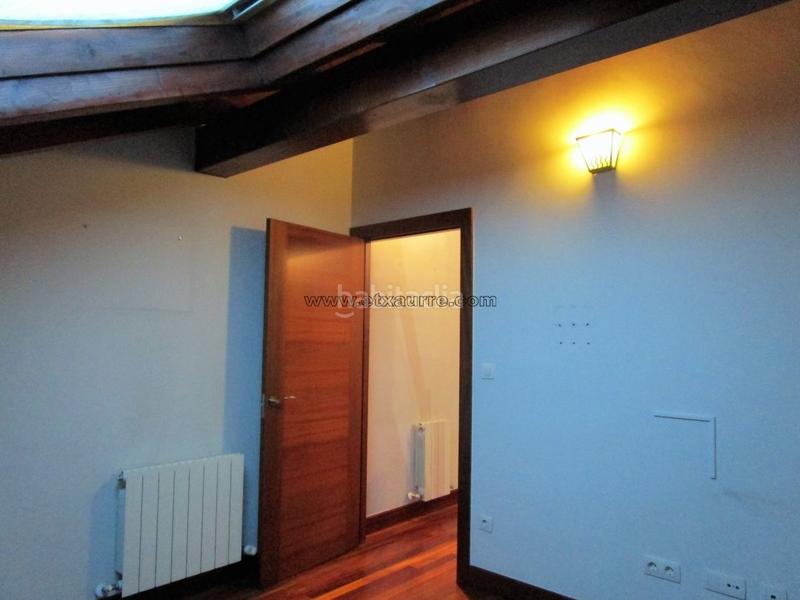 Foto 7a0facb5-94f9-40cf-bf83-a2d154e3a73e. Appartement avec chauffage parking dans Ayala / Aiara Foto 7a0facb5-94f9-40cf-bf83-a2d154e3a73e. Appartement avec chauffage parking dans Ayala / Aiara