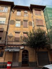 Pis a Arriotxe kalea 9. Vivienda para reformar en lutxana .planta tercera sin ascensor. Pis a Arriotxe kalea 9. Vivienda para reformar en lutxana .planta tercera sin ascensor.