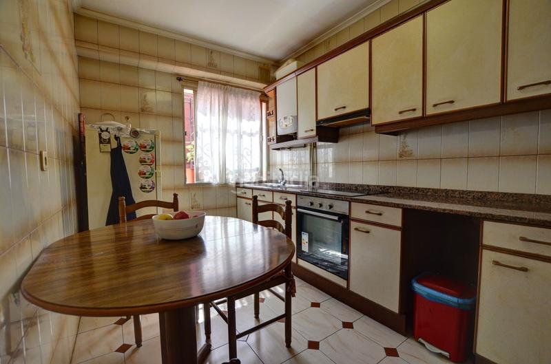 Foto 77eb596c-c5b2-4db9-b2b4-c0d0dbab889f. Flat with heating pool in Centro Gijón Foto 77eb596c-c5b2-4db9-b2b4-c0d0dbab889f. Flat with heating pool in Centro Gijón