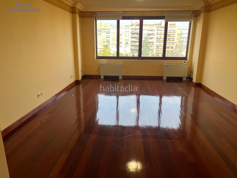 Foto 1fb71863-9ecd-465c-af60-b8dc83cbc252. Appartamento con riscaldamento in Gran Via Logroño Foto 1fb71863-9ecd-465c-af60-b8dc83cbc252. Appartamento con riscaldamento in Gran Via Logroño