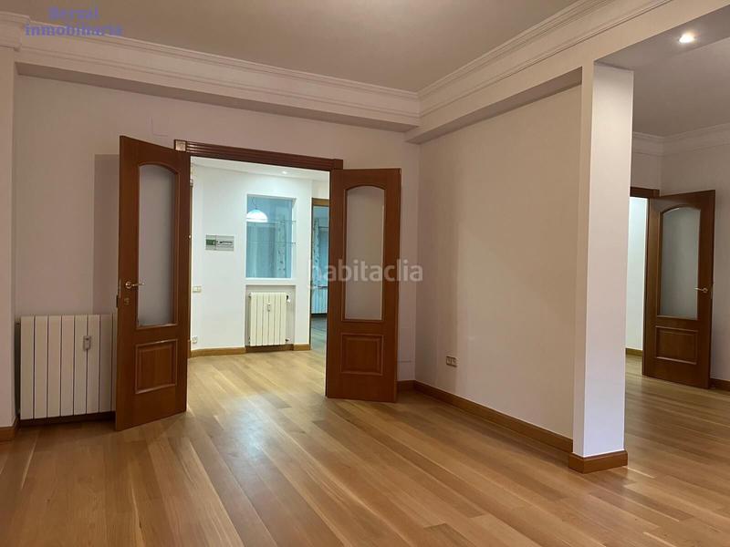 Foto 12d9c9a4-7286-487d-86de-9523f020bb30. Location appartement avec chauffage dans Gran Via Logroño Foto 12d9c9a4-7286-487d-86de-9523f020bb30. Location appartement avec chauffage dans Gran Via Logroño