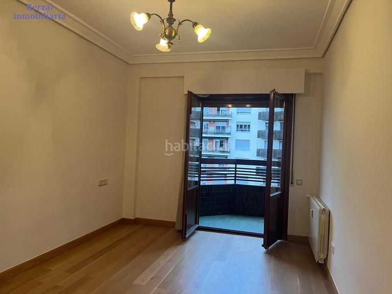 Foto 9288cb00-6331-4bdd-95c1-57938ecb4518. Miete etagenwohnung mit heizung in Gran Via Logroño Foto 9288cb00-6331-4bdd-95c1-57938ecb4518. Miete etagenwohnung mit heizung in Gran Via Logroño