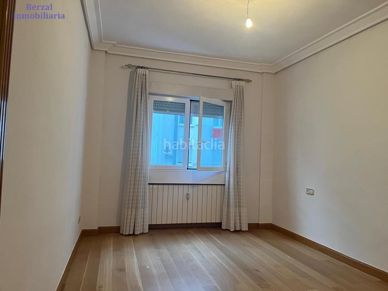 Foto 2c78626c-7c01-44f4-a608-c889f5a6fc0c. Rent flat with heating in Gran Via Logroño Foto 2c78626c-7c01-44f4-a608-c889f5a6fc0c. Rent flat with heating in Gran Via Logroño