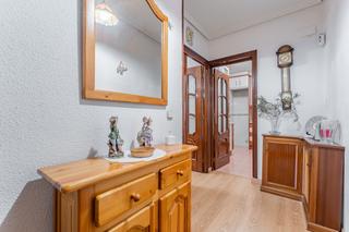 Etagenwohnung  Calle de salvador dalí Etagenwohnung  Calle de salvador dalí