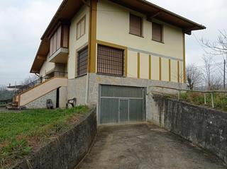 Lloguer Casa adossada a Larrabetzu. Alquiler caserio adosado con terreno en larrabetxu. Lloguer Casa adossada a Larrabetzu. Alquiler caserio adosado con terreno en larrabetxu.