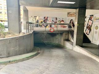 Aparcament cotxe Nicolás alcorta. Parcela de garaje cerrada en las torres de zabalburu Aparcament cotxe Nicolás alcorta. Parcela de garaje cerrada en las torres de zabalburu