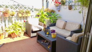 Dúplex Centre ayuntamiento. Duplex con terraza,4 hab,2 baños Dúplex Centre ayuntamiento. Duplex con terraza,4 hab,2 baños