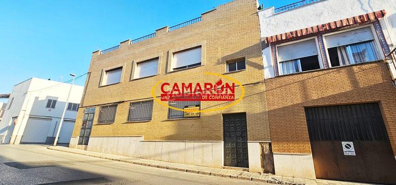 Foto 73f56768-42f7-4fa4-a4d5-2e5d29ac2229. Casa adosada en Coria del Río Foto 73f56768-42f7-4fa4-a4d5-2e5d29ac2229. Casa adosada en Coria del Río