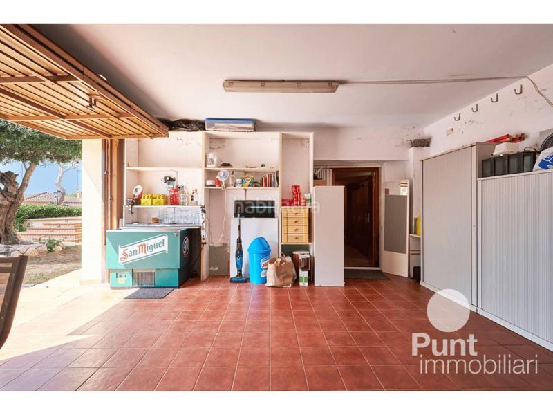 Foto d4f72374-6779-45f5-ae30-d64f95096b3d. Xalet amb calefacció aparcament piscina a Premià de Dalt Foto d4f72374-6779-45f5-ae30-d64f95096b3d. Xalet amb calefacció aparcament piscina a Premià de Dalt