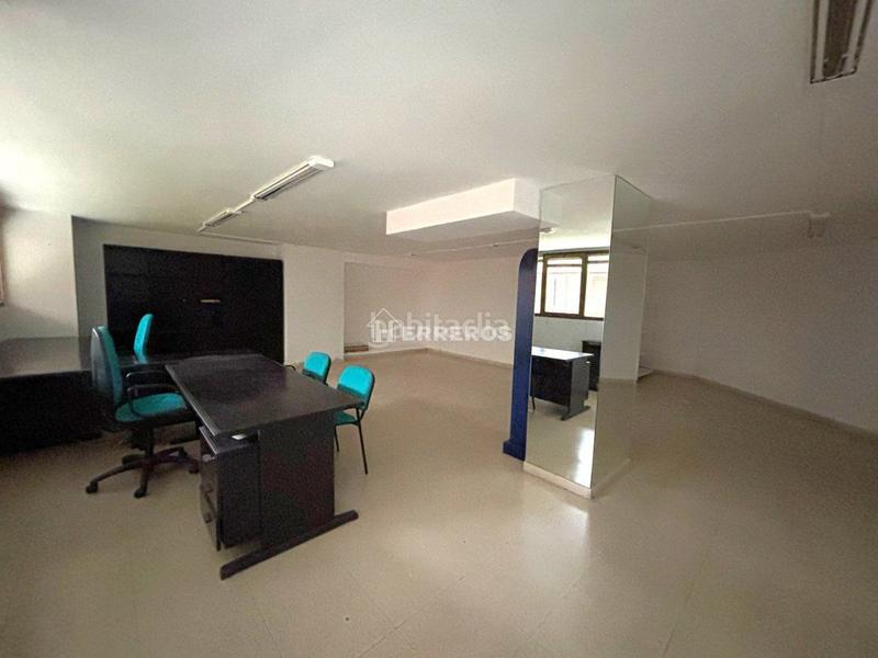 Foto 759fd3d9-8c4e-41a1-8554-382f5d95fa5a. Büro in Oeste Logroño Foto 759fd3d9-8c4e-41a1-8554-382f5d95fa5a. Büro in Oeste Logroño