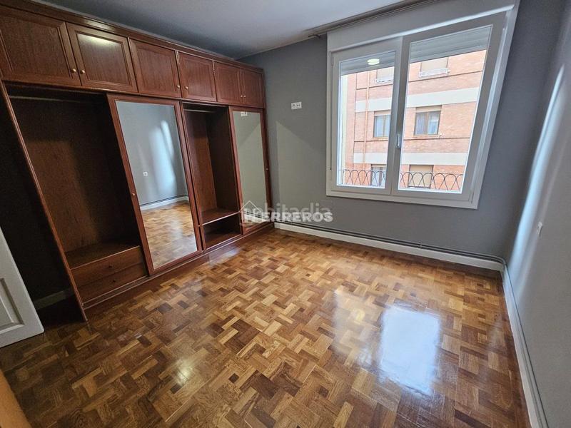 Foto 5e1a7ce0-1951-4b2f-89f0-0f2e906cd365. Appartement avec chauffage dans Jesuitas Logroño Foto 5e1a7ce0-1951-4b2f-89f0-0f2e906cd365. Appartement avec chauffage dans Jesuitas Logroño