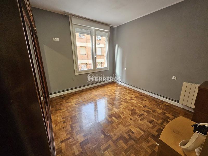 Foto 6eaecdd0-6c4b-40de-97e9-a0ae1853a44e. Appartement avec chauffage dans Jesuitas Logroño Foto 6eaecdd0-6c4b-40de-97e9-a0ae1853a44e. Appartement avec chauffage dans Jesuitas Logroño