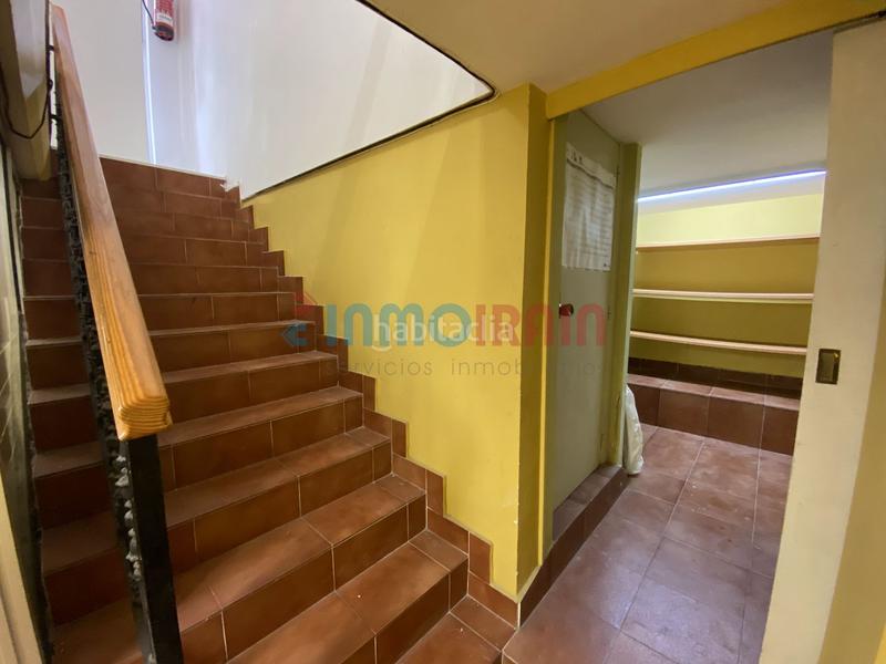 Foto fbe29e80-8bc5-4971-bef0-a488edf434af. Local comercial céntrico local, muy bien ubicado con grandes escaparates, ideal para emprender tu negocio en Beasain Foto fbe29e80-8bc5-4971-bef0-a488edf434af. Local comercial céntrico local, muy bien ubicado con grandes escaparates, ideal para emprender tu negocio en Beasain