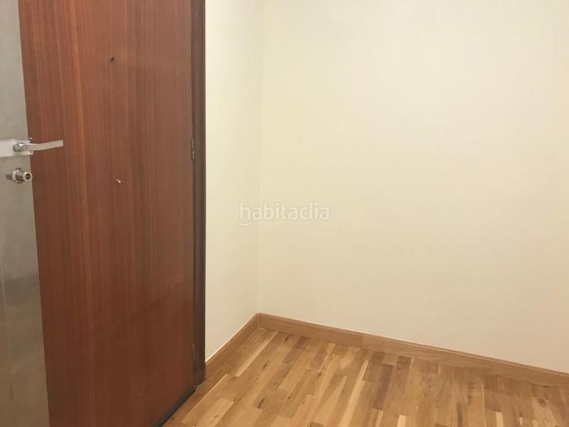 Foto d45ba15b-14b0-4bd7-99ab-b82a2108aa32. Rent flat with heating parking in Gran Via Logroño Foto d45ba15b-14b0-4bd7-99ab-b82a2108aa32. Rent flat with heating parking in Gran Via Logroño