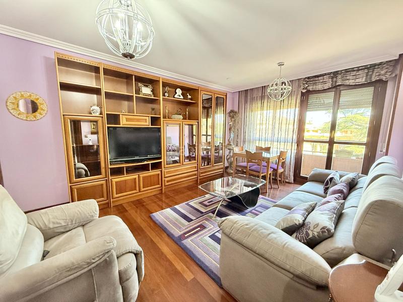 Foto 01595a8b-0b3b-42d2-9776-92f85e19e33d. Rent flat with heating parking in Gran Via Logroño Foto 01595a8b-0b3b-42d2-9776-92f85e19e33d. Rent flat with heating parking in Gran Via Logroño