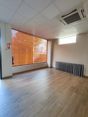 Location Local commercial à Cascajos - Piqueras. Local de 35,94 m2, ideal para diversos fines comerciales o de us Location Local commercial à Cascajos - Piqueras. Local de 35,94 m2, ideal para diversos fines comerciales o de us
