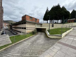 Autoparkplatz in Zumarraga Autoparkplatz in Zumarraga