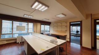 Rent Office space Calle de pinar. Oficina en esquina con grandes ventanales y ubicación inmejorabl Rent Office space Calle de pinar. Oficina en esquina con grandes ventanales y ubicación inmejorabl