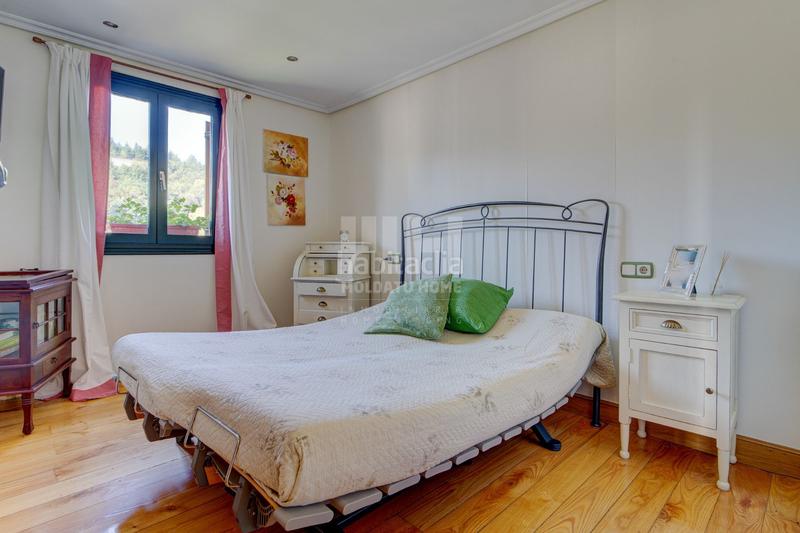 Foto 07c52e35-cb8b-4ada-af8c-7e8d9984dfef. Edifici a Ezkio - Itsaso Foto 07c52e35-cb8b-4ada-af8c-7e8d9984dfef. Edifici a Ezkio - Itsaso