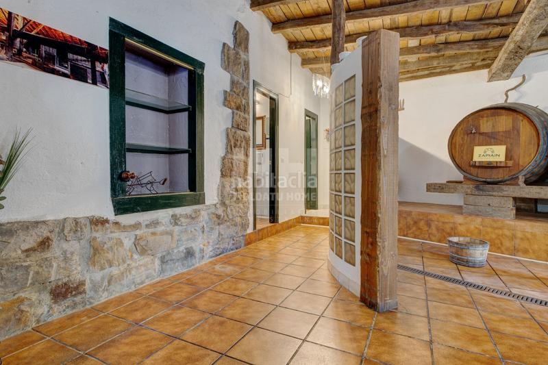 Foto 4ce61dca-8623-4404-b2fd-c82efa4f6879. Edifici a Ezkio - Itsaso Foto 4ce61dca-8623-4404-b2fd-c82efa4f6879. Edifici a Ezkio - Itsaso