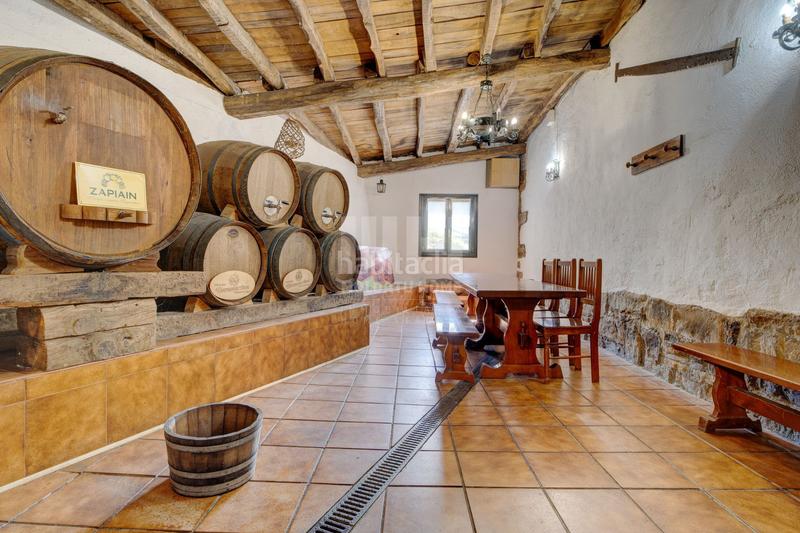 Foto a1501eb6-4b7d-4782-86d2-a505ecf2c3e2. Edifici a Ezkio - Itsaso Foto a1501eb6-4b7d-4782-86d2-a505ecf2c3e2. Edifici a Ezkio - Itsaso