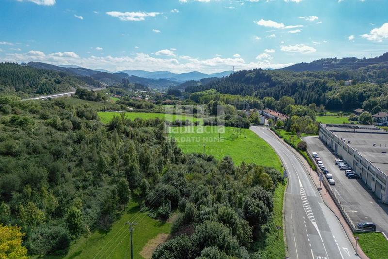 Foto f1bdf0a6-6de1-404b-ba9d-955413286ae2. Edifici a Ezkio - Itsaso Foto f1bdf0a6-6de1-404b-ba9d-955413286ae2. Edifici a Ezkio - Itsaso