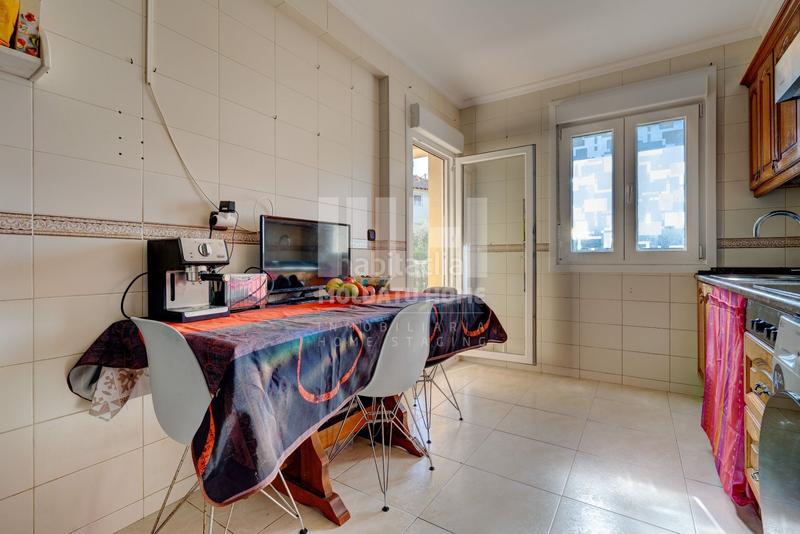 Foto 6a1193d0-45cb-403d-986e-857e827c5975. Pis amb calefacció a Egia Donostia - San Sebastián Foto 6a1193d0-45cb-403d-986e-857e827c5975. Pis amb calefacció a Egia Donostia - San Sebastián