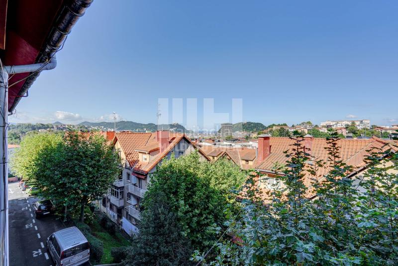 Foto e87bd03f-9b74-4eaa-b940-68a7b56ec1f3. Pis amb calefacció a Egia Donostia - San Sebastián Foto e87bd03f-9b74-4eaa-b940-68a7b56ec1f3. Pis amb calefacció a Egia Donostia - San Sebastián