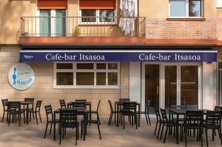 Locale commerciale  De julio urkijo ibilbidea. Café bar con clientela Locale commerciale  De julio urkijo ibilbidea. Café bar con clientela