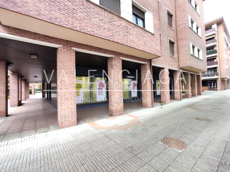 Foto 5bf5b015-2f13-4720-9a1a-8e116d98aa70. Location local commercial dans Zarautz Foto 5bf5b015-2f13-4720-9a1a-8e116d98aa70. Location local commercial dans Zarautz